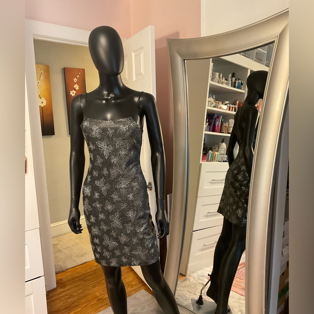 Black midi dress with silver details size 3/4 never worn